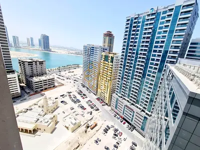 Sea View One Bedroom With Wardrobe Master Bedroom Near Park And Corniche