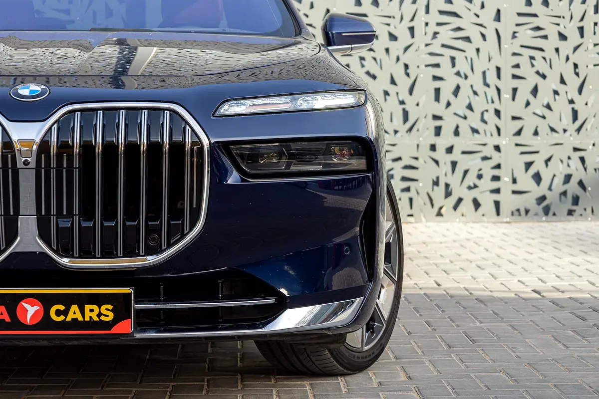 BMW 7-Series 2023