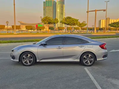 صورة 4 لـ 2021 Honda CIVIC