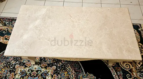 STURDY MARBLE COFFEE TABLE FOR SALE! ✩