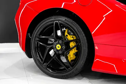 2021 Ferrari F8 SPIDER — фото 14