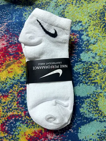 Nike white light weight ankle socks