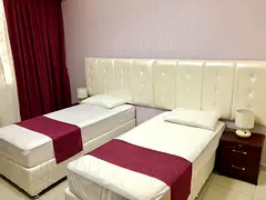 LUXURY SHARING APARTMENT FOR LADIES ONLY
