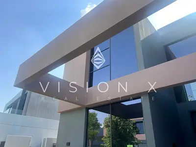 Luxurious Villa | Panoramic Views | Ready Now