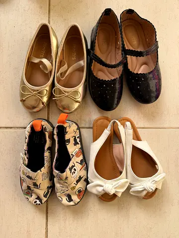 Preloved girl’s shoes- great condition