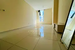 Spacious Layout | Mid Floor | Vacant
