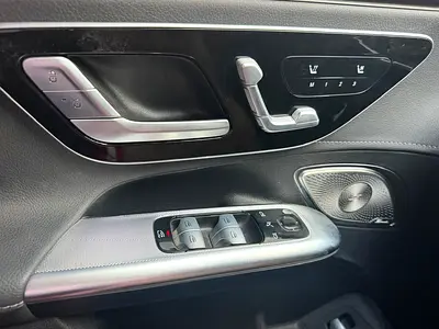 Mercedes-Benz EQE 350+, миниатюра 11