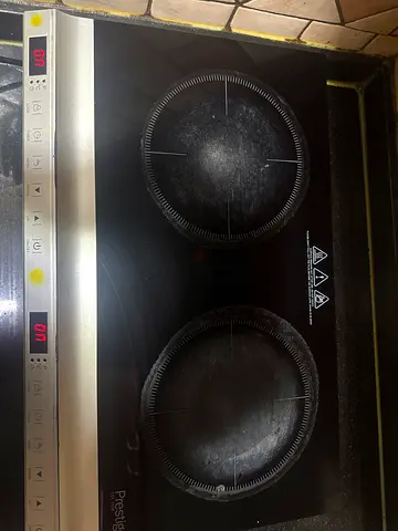 Prestige Double Induction Cooktop - 2 Burner, Good Working Condition