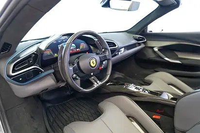 صورة 15 لـ 2023 Ferrari 296 GTS