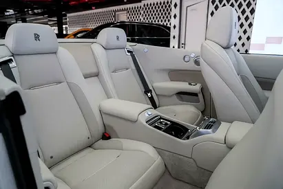 2017 ROLLS-ROYCE DAWN — миниатюра 13