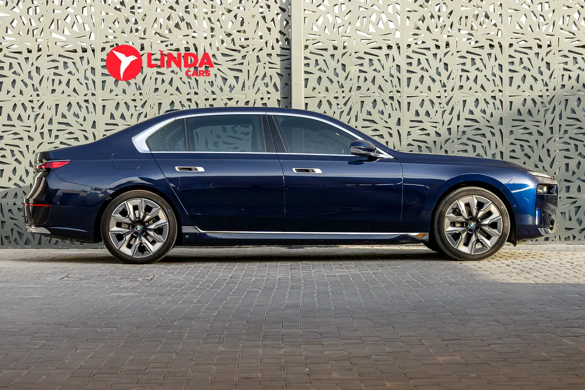 BMW 7-Series 2023