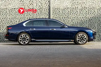 صورة 8 لـ 2023 BMW 7-SERIES