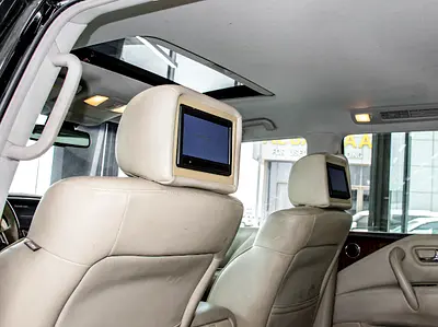 2016 Infiniti QX80 — фото 15