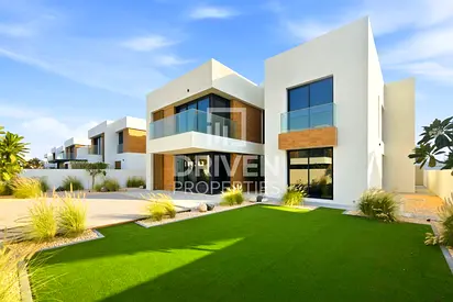 Peaceful Community | Ready to Move In | 5 Bedrooms