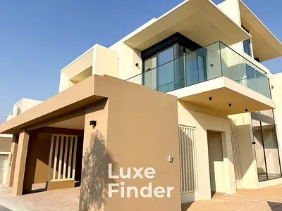 Corner D2 Unit | Close to Pool | Open to Offers