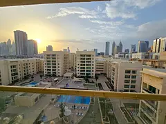 Marina Skyline View | 2 Plus Study | Pool View