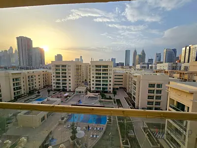 Marina Skyline View | 2 Plus Study | Pool View