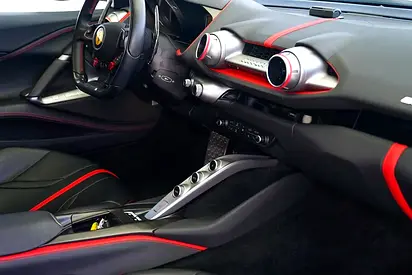 2018 Ferrari 812 SUPERFAST — фото 10