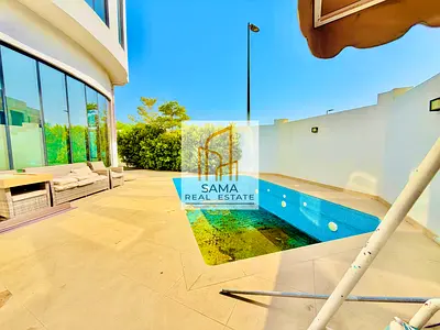 Modern Style 5 Bedroom Villa | Luxurious Home | Fully Renovated | Swimming Pool