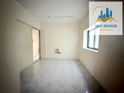 Spacious 1bhk flat ready to move with central gas near to mubark center 19k