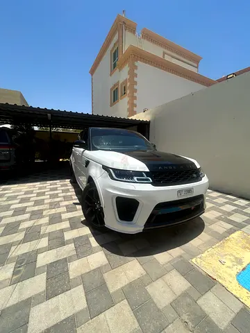 Range Rover Sport HSE Dynamic Black 2014 SVR kit