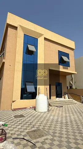 فيلا مميزة بتصميم عملي ومساحات واسعة تناسب العائلات الباحثة عن الراحة والخصوصية مخصص للمواطنين