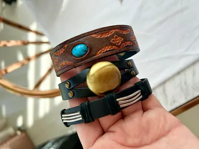 Set of 3 Leather Bracelets - Brown and Turquoise