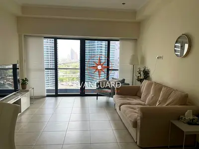 2 BEDROOM APARTMENT | FULL LAKE VIEW | VACANT