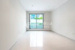 Vacant | Large Terrace | Community View