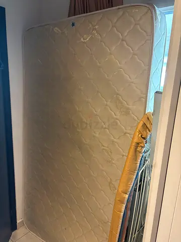 1 Single mattress and one queen mattress in good condition - available for pickup