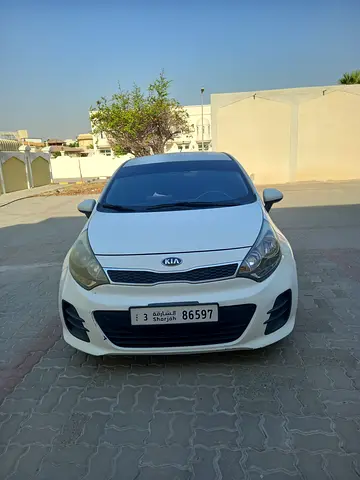 2015 KIA RIO 照片 2
