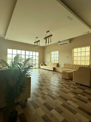 4 bedroom furnished villa with swimming pool