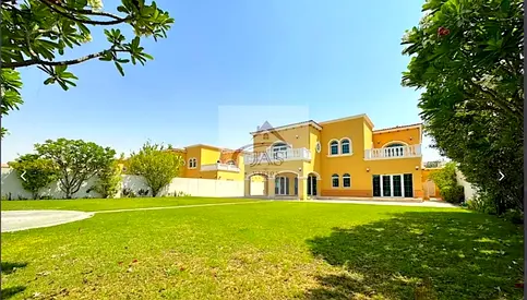 With Private Huge Garden | Back-to-Back | 5-Bedroom Villa