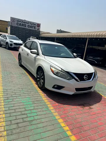 2017 Nissan ALTIMA — фото 3
