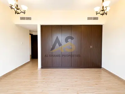 Upgraded Lavish 1bhk With Balcony Wardrobe & Parking Prime location University Area