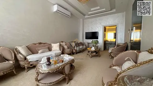 Ready-to-move-in villa for sale | Includes electricity, water, and air conditioning | Prime locatio