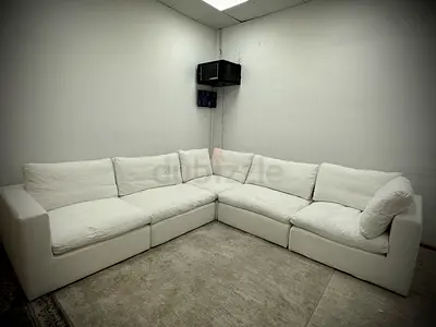 Same like new condition ws living cloud sofa