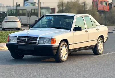 صورة 2 لـ 1990 Mercedes-BENZ E-CLASS