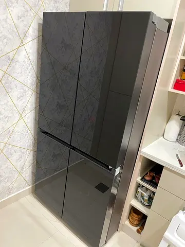 .Bespoke Samsung 4 Door Side By Side Fridge Freezer with Customizable Design Colour
