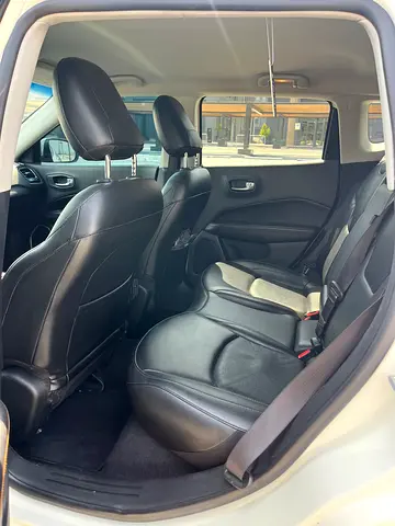 صورة مصغرة 8 لـ 2021 JEEP COMPASS