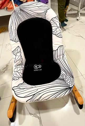Kinderkraft Baby Rocker/Bouncer - Comfortable Floral Seat