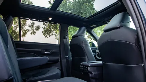 صورة 15 لـ 2026 Toyota GRAND HIGHLANDER