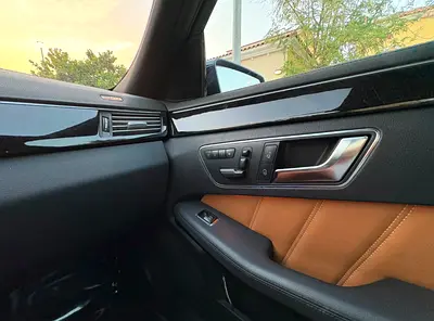 2013 Mercedes-BENZ E-CLASS 缩略图 11