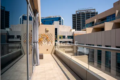 Luxury Home| 1BR+Storage| Spacious| Great Location