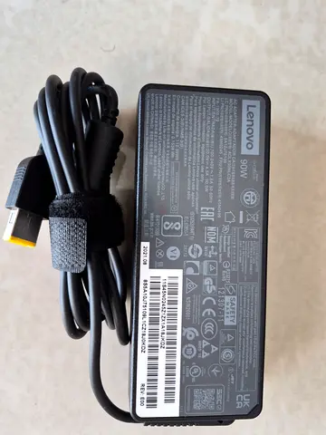 Lenovo laptop charger - slim tip type - 90W