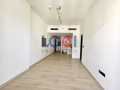 SPACIOUS BALCONY | LUXURY LIVING | COMMUNITY VIEW