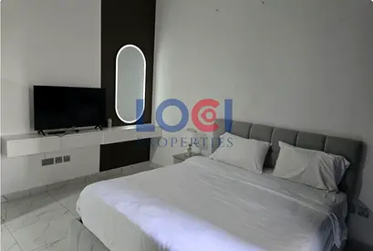FULLY FURNISHED | MULTIPLE CHQS | READY TO MOVE
