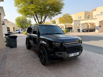 Land Rover Defender 110 HSE P400 2023 | GCC Specs | Warranty