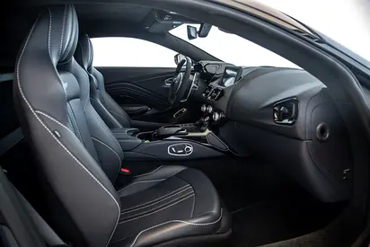 2023 Aston Martin VANTAGE — миниатюра 11