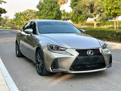 2017 Lexus ES 250 - Premium Sedan - Clean Condition